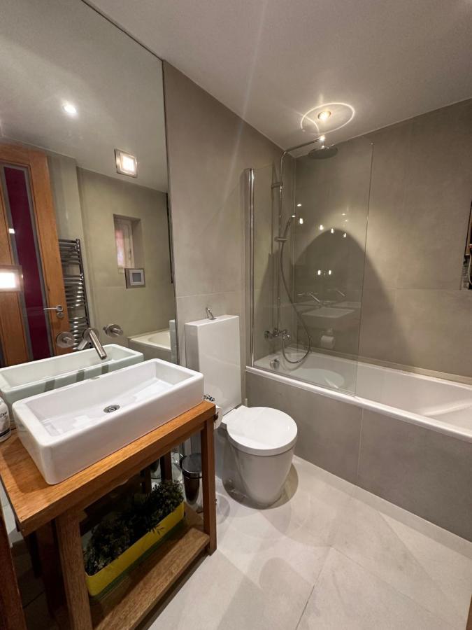 Luxury 2 Double Bedroom Flat - Kensington London Exterior photo