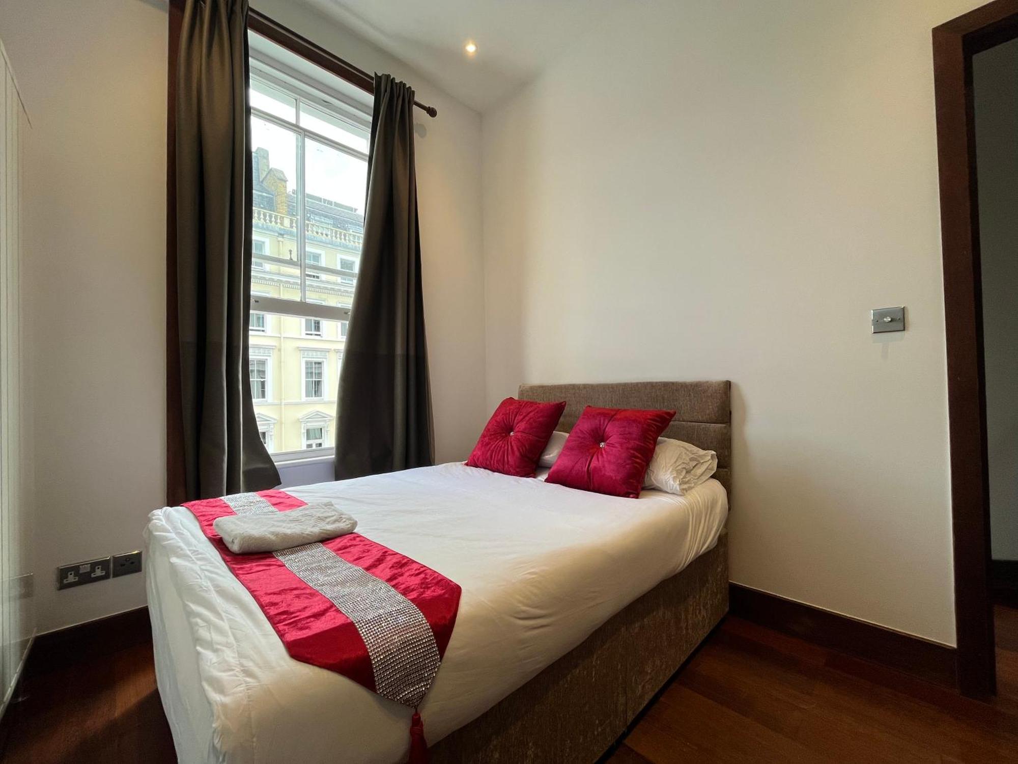 Luxury 2 Double Bedroom Flat - Kensington London Exterior photo