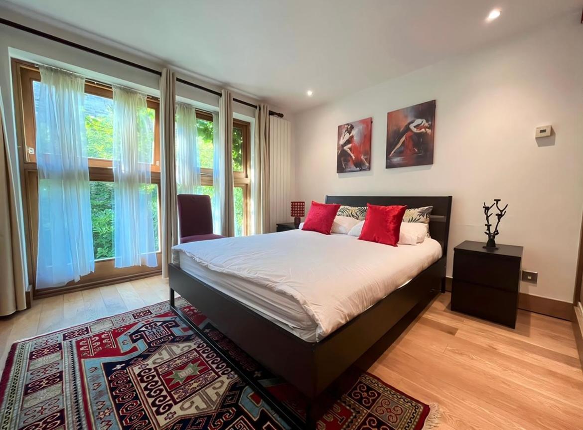 Luxury 2 Double Bedroom Flat - Kensington London Exterior photo